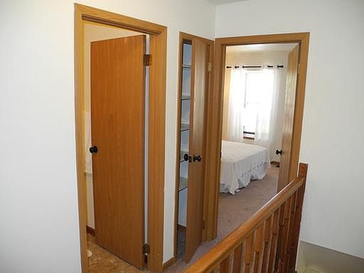 5th image of 600 E Campus Dr APT 13B