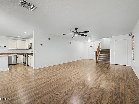 5th image of 8422 E KEATS Avenue