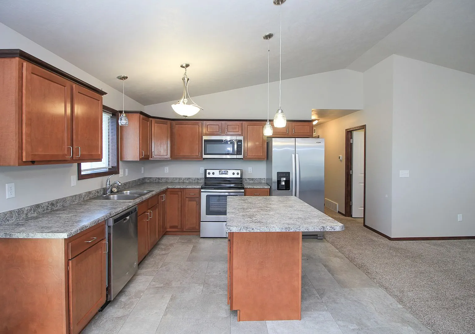 Beautiful Upper Floor 3 bedroom 2 bath townhomes at 1030 Tanner Ct in Tea, SD — Photo 2