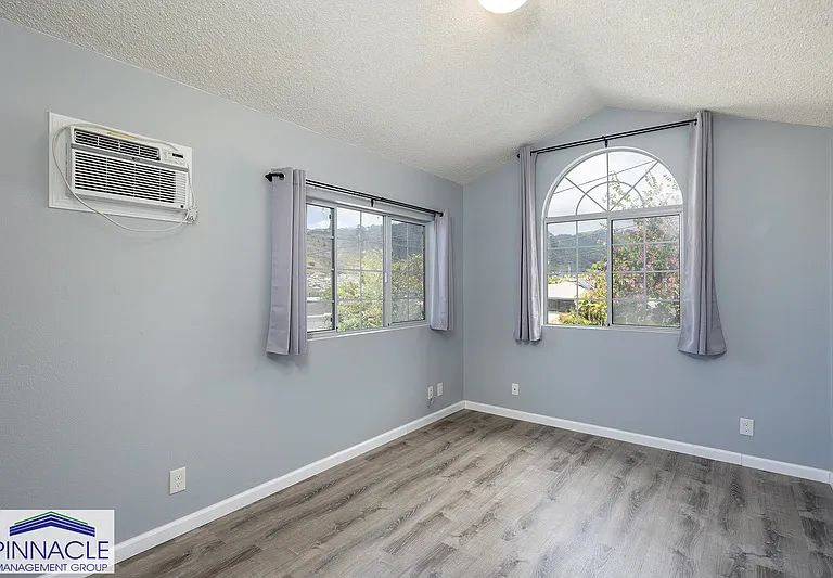 3533 Hinahina St — Photo 19