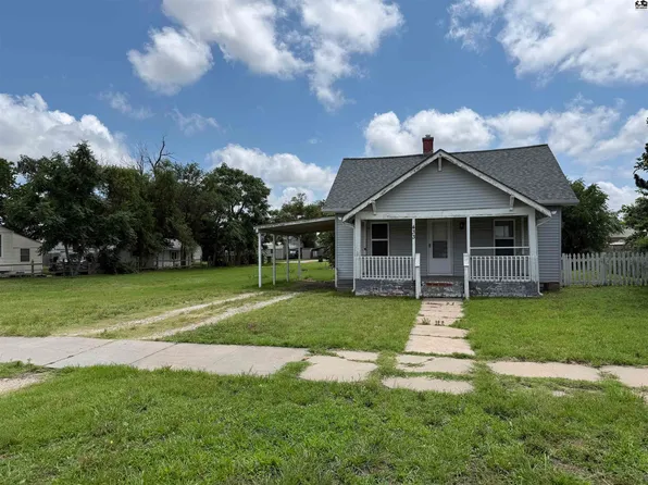 433 W Sherman Ave, Hutchinson, KS 67501
