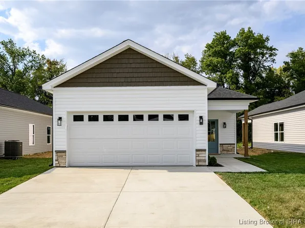 3 Cedargrove Lane, Jeffersonville, IN 47130