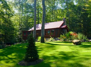 378 Diamond Point Rd, Diamond Pt, NY 12824