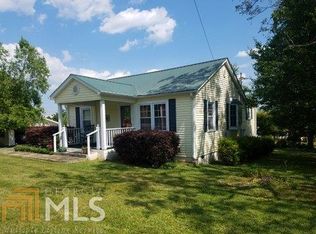 870 E Louise St, Clarkesville, GA 30523