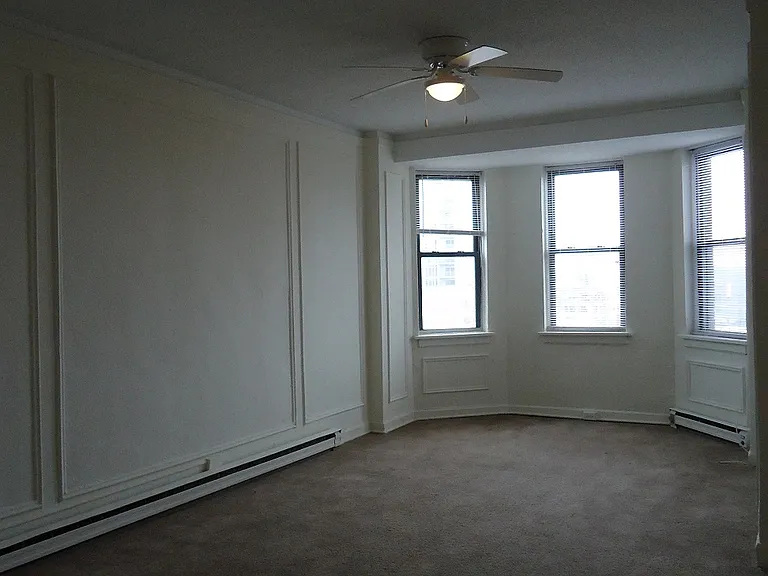 Lakeside 6241 — Photo 10