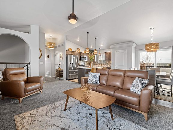 4th image of 3488 Enfield Loop Rd