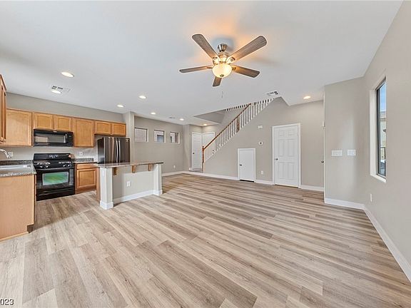 4th image of 5315 Railroad River Ave