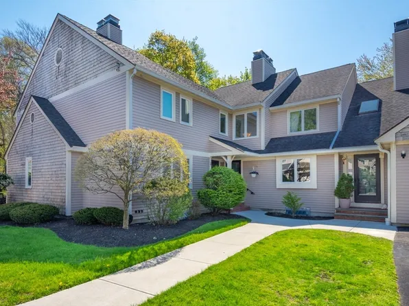42 Jasper Ln Unit 42, Randolph, MA 02368