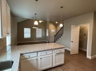 9720 Pelsey St, Houston, TX 77029
