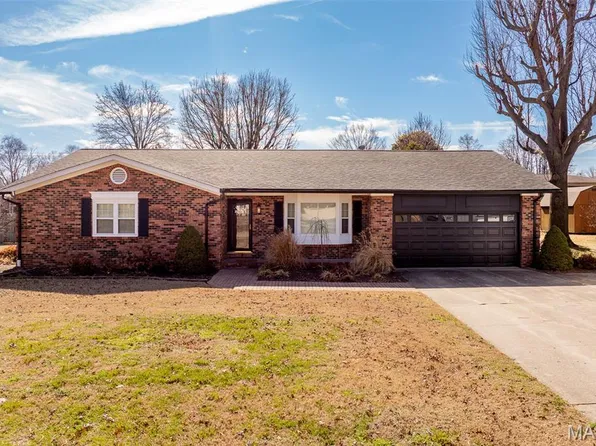 139 Autumn Dr, Sikeston, MO 63801