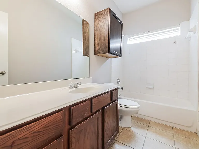 9915 Wethers Field Cir — Photo 16
