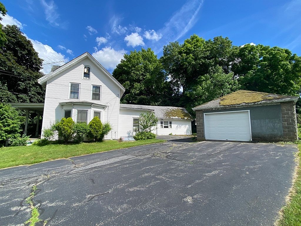 12 Westboro Rd, North Grafton, MA 01536 Zillow