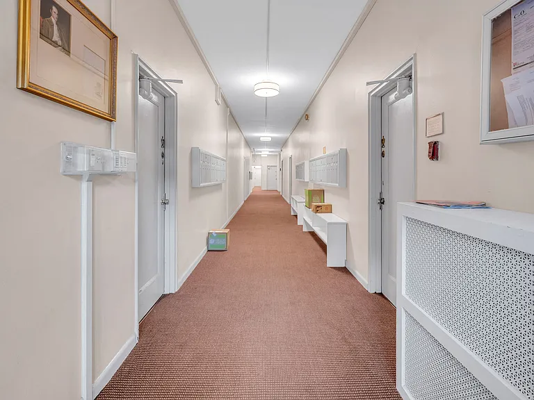 John Jay Apartments — Photo 25