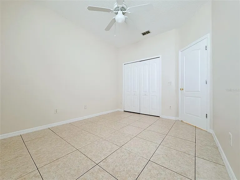 4932 Bellthorn Dr — Photo 32