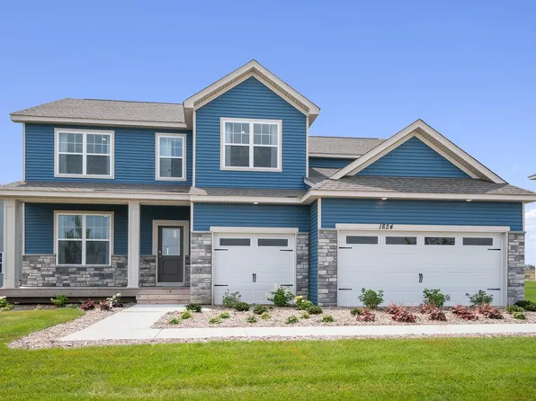 1824 Rainier Dr, Shakopee, MN 55379