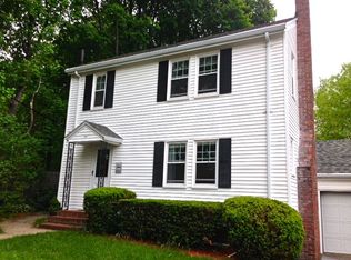 11 Chester Pl, West Roxbury, MA 02132