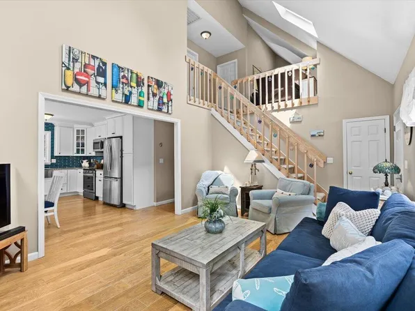 4 Selah Circle, Eastham, MA 02642