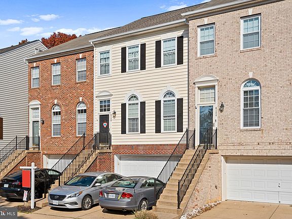 3rd image of 6126 Cinnamon Ct