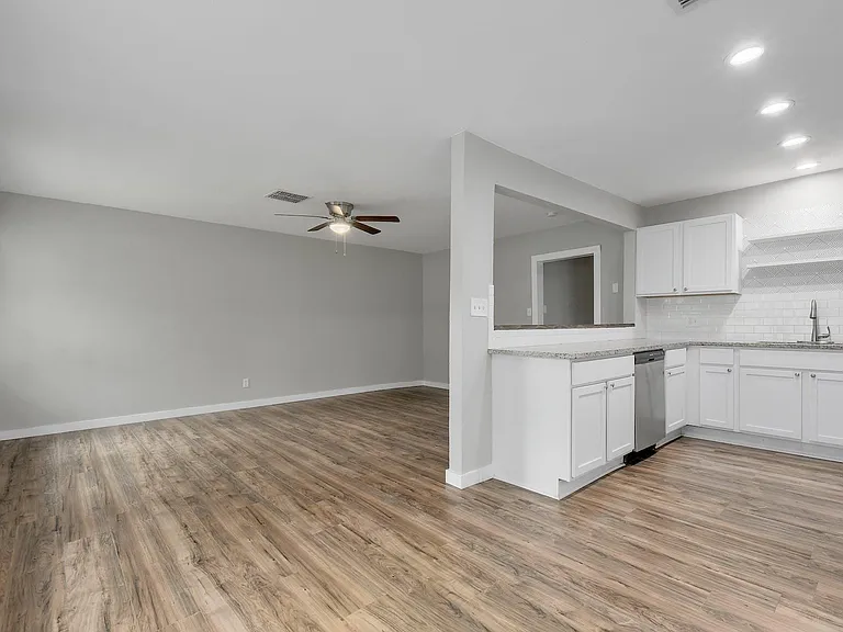 6301 Arnold Dr #A — Photo 7