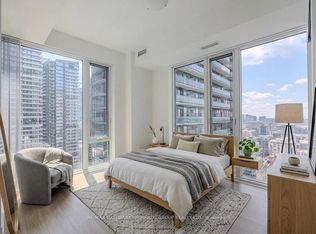 28 Widmer St #3023, Toronto, ON M5V0T2