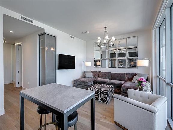 3rd image of 222 West Ave Unit 1106