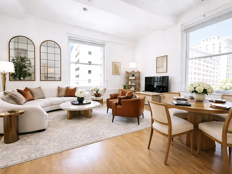 HWH Luxury Living — Photo 72