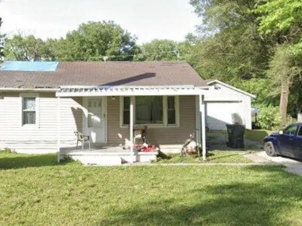 1617 Mullens Ave, Cahokia, IL 62206