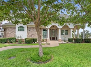 17002 Stone Briar Rd, Woodway, TX 76712