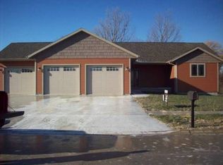 1500 S 9th Ave, Sheldon, IA 51201