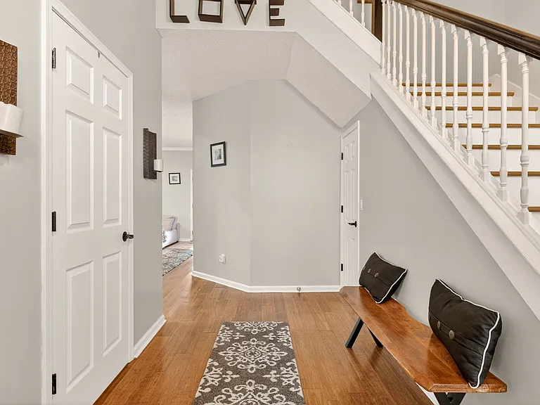9370 Jaybird Cir E — Photo 7