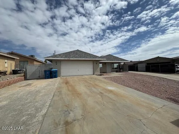 218 Geronimo Ln S, Lake Havasu City, AZ 86404