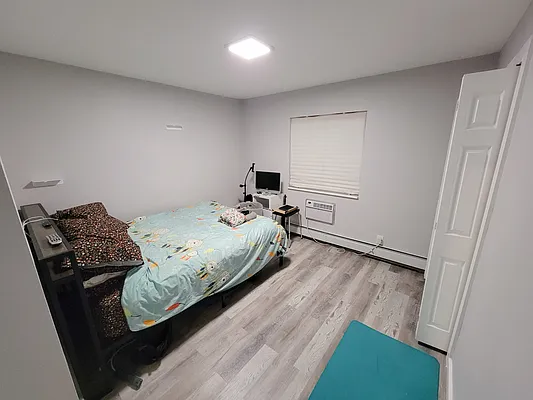 Rented by Massada Home Sales Inc | media 19