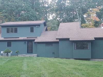 35 Edmonds Rd, Sherman, CT, 06784