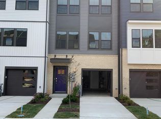 661 Chalcedony Ln, Glen Burnie, MD 21060