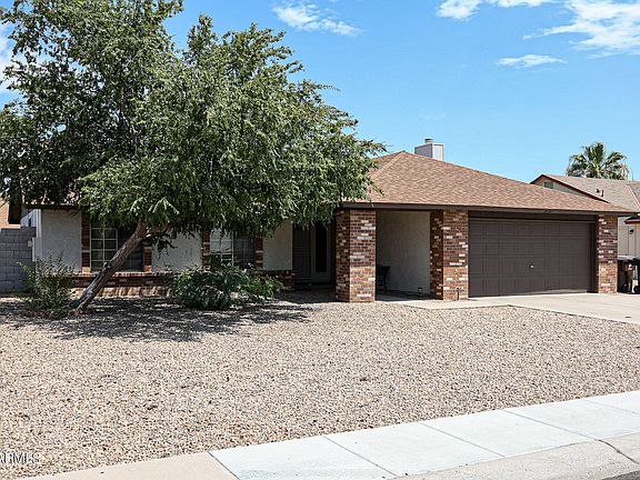 3rd image of 8020 W ASTER Drive