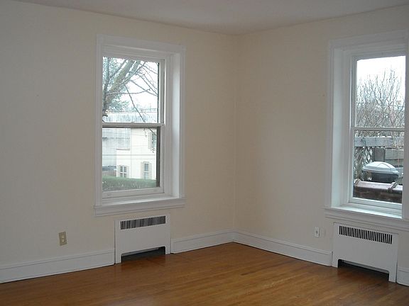 4th image of 7908 Germantown Ave