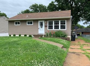 4623 Heege Rd, Saint Louis, MO 63123