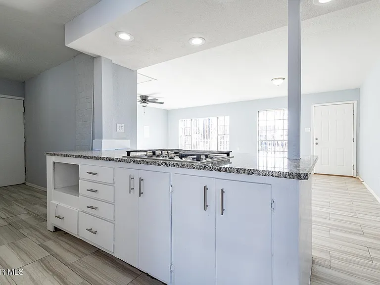 10733 Tourmaline St — Photo 19