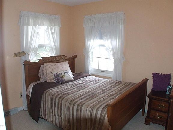 2nd image of 101 Buckley Ln