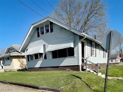 2111 21st St NE, Canton, OH, 44705