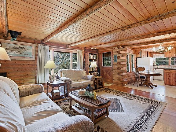 4th image of 1937 SE Mountain Rd