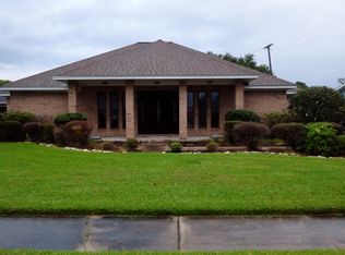 3146 Ronshire St, Port Neches, TX 77651