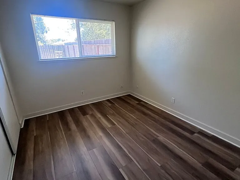 3341 Gould Way — Photo 9