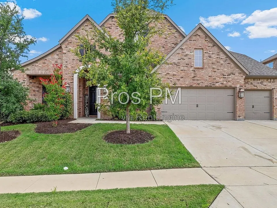 1017 Wimberly Ln
