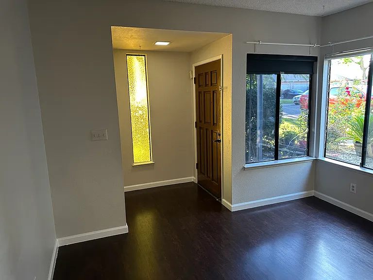 6827 Trovita Way #6827 — Photo 4