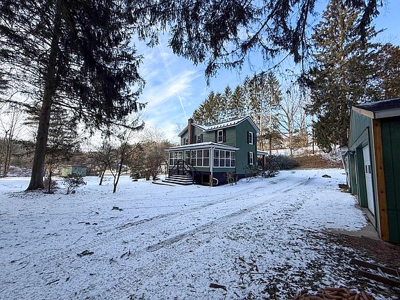5th image of 236 Flegal Rd