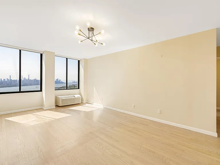 200 Winston Dr #2019 — Photo 26
