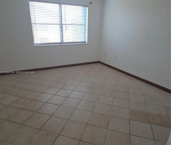 9437 Fontainebleau Blvd #202 — Photo 24
