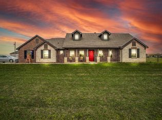 8324 Quail Trl, Grandview, TX 76050