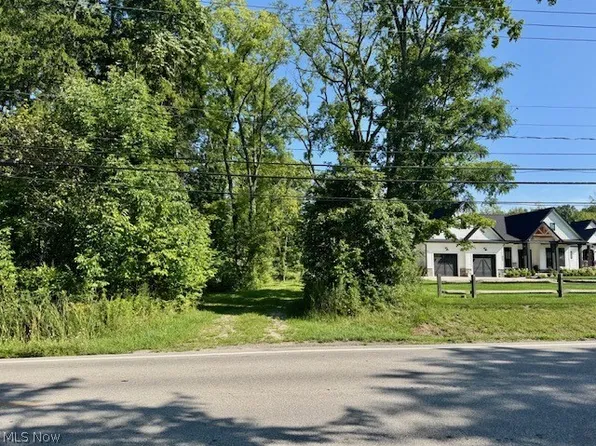 Edgerton Rd, North Royalton, OH 44133